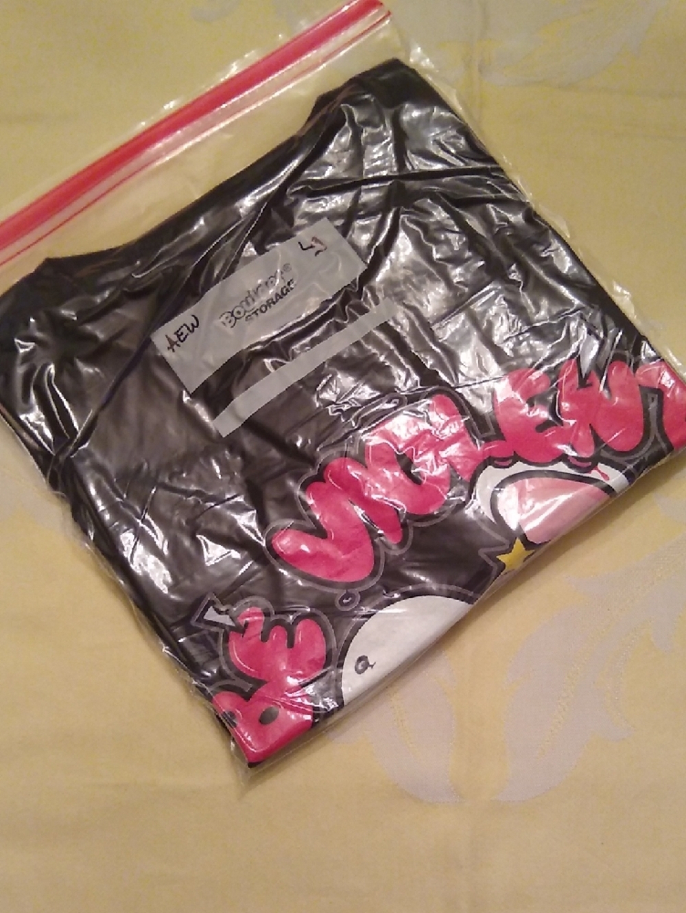 AEW Blackpool T-Shirt - Picture 6 of 6